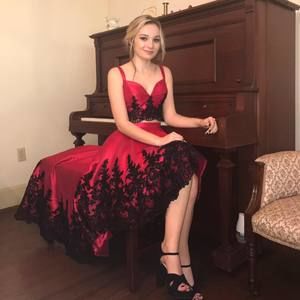 Meet your Posher, Brooke